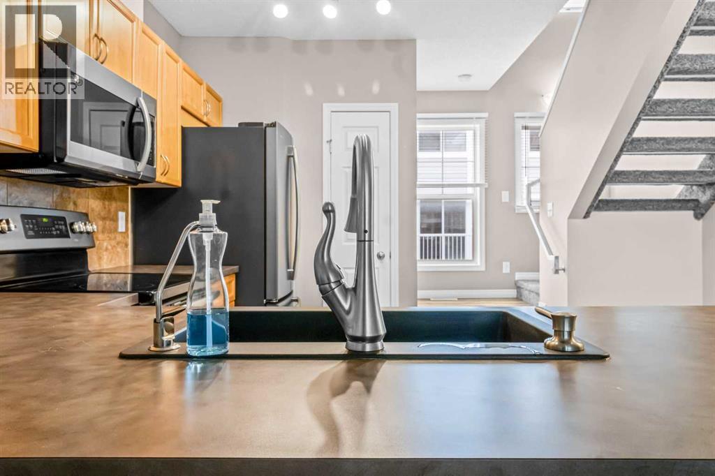 3232 New Brighton Gardens Se, Calgary, Alberta  T2Z 0A3 - Photo 10 - A2241665