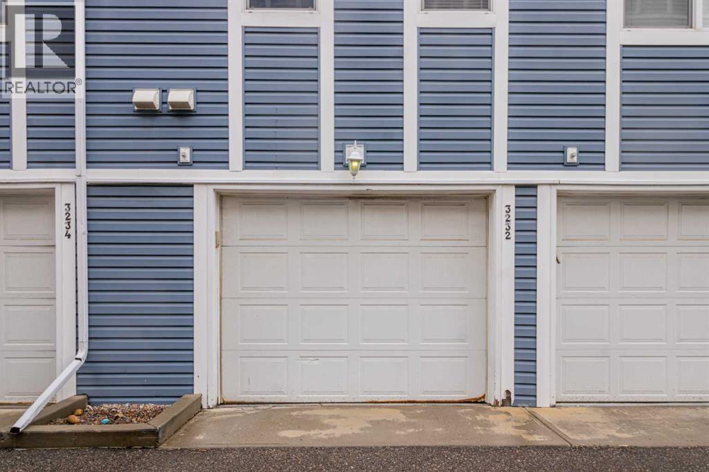 3232 New Brighton Gardens Se, Calgary, Alberta  T2Z 0A3 - Photo 30 - A2241665