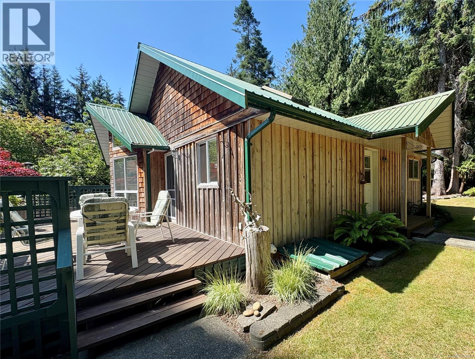 1655 Baikie Rd, Denman Island, British Columbia  V0R 1T0 - Photo 17 - 1007985