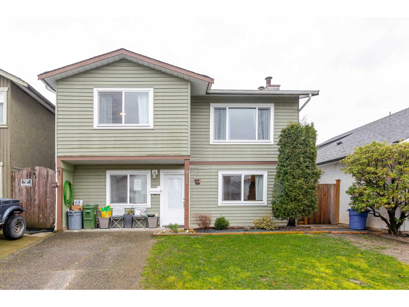8558 Mccutcheon Avenue, Chilliwack Proper South, Chilliwack, British Columbia  V2P 7K7 - Photo 1 - R3054521