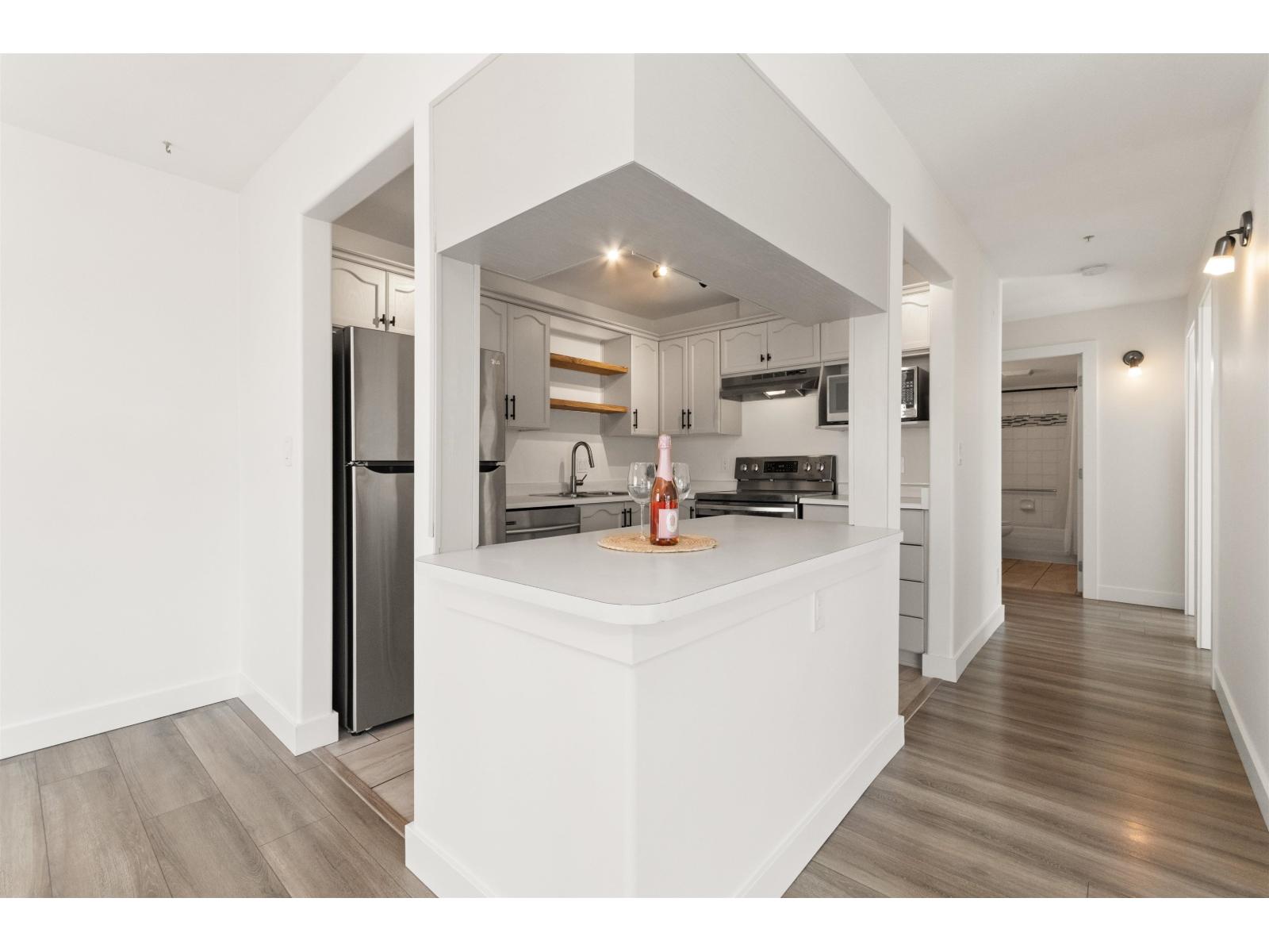 201 7415 Shaw Avenue, Sardis East Vedder, Chilliwack, British Columbia  V2R 3C1 - Photo 6 - R3055480