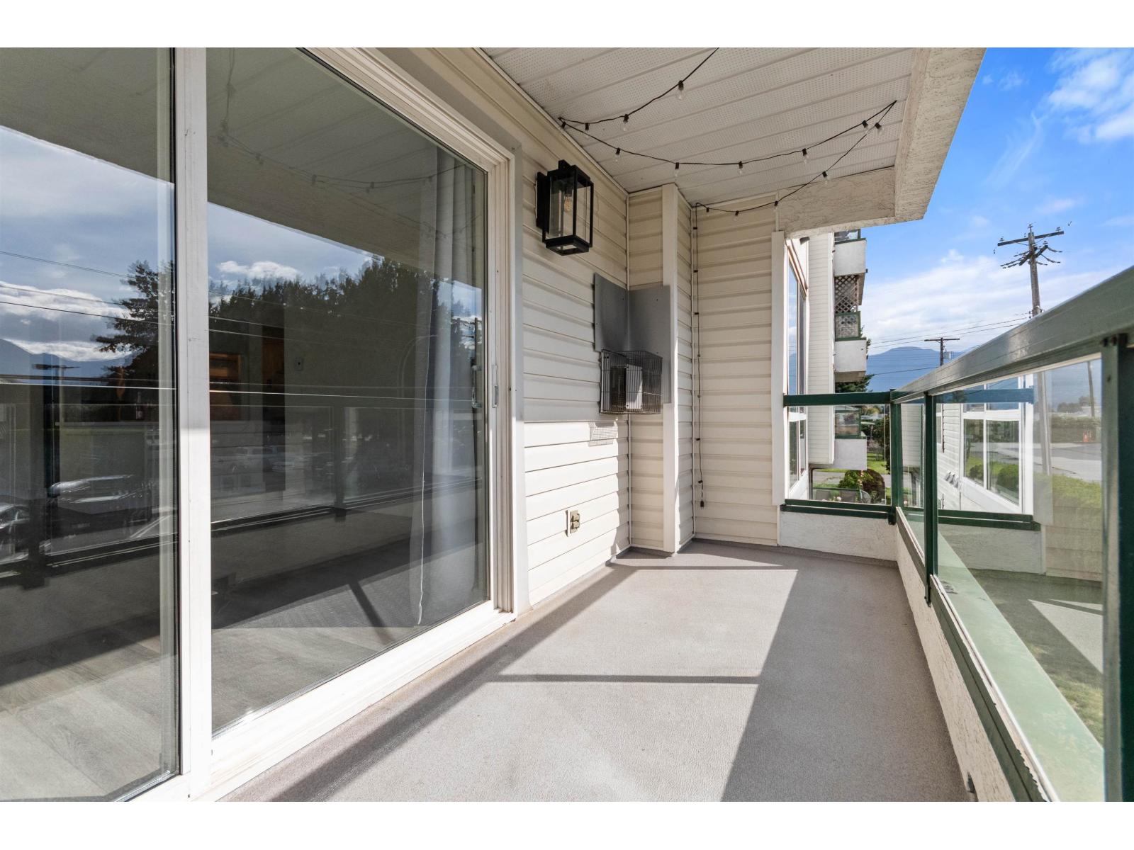 201 7415 Shaw Avenue, Sardis East Vedder, Chilliwack, British Columbia  V2R 3C1 - Photo 24 - R3055480