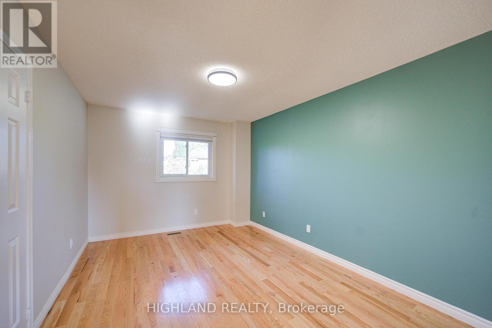 1246 Heathfield Crescent, Oakville, Ontario  L6M 1T1 - Photo 28 - W12349070