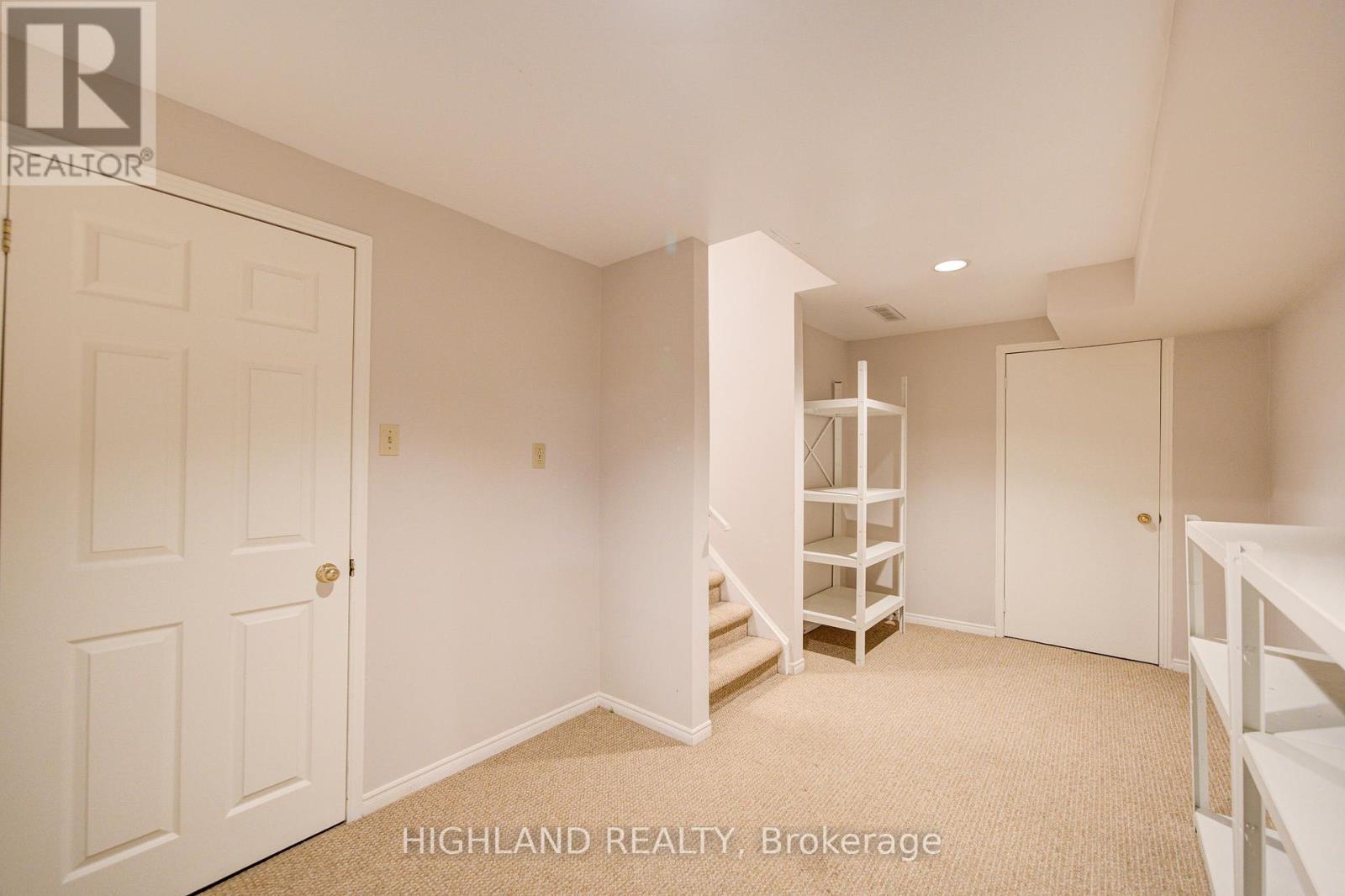 1246 Heathfield Crescent, Oakville, Ontario  L6M 1T1 - Photo 34 - W12349070