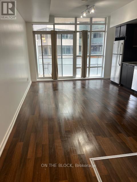 302 - 38 Joe Shuster Way, Toronto, Ontario  M6K 0A5 - Photo 9 - W12448399