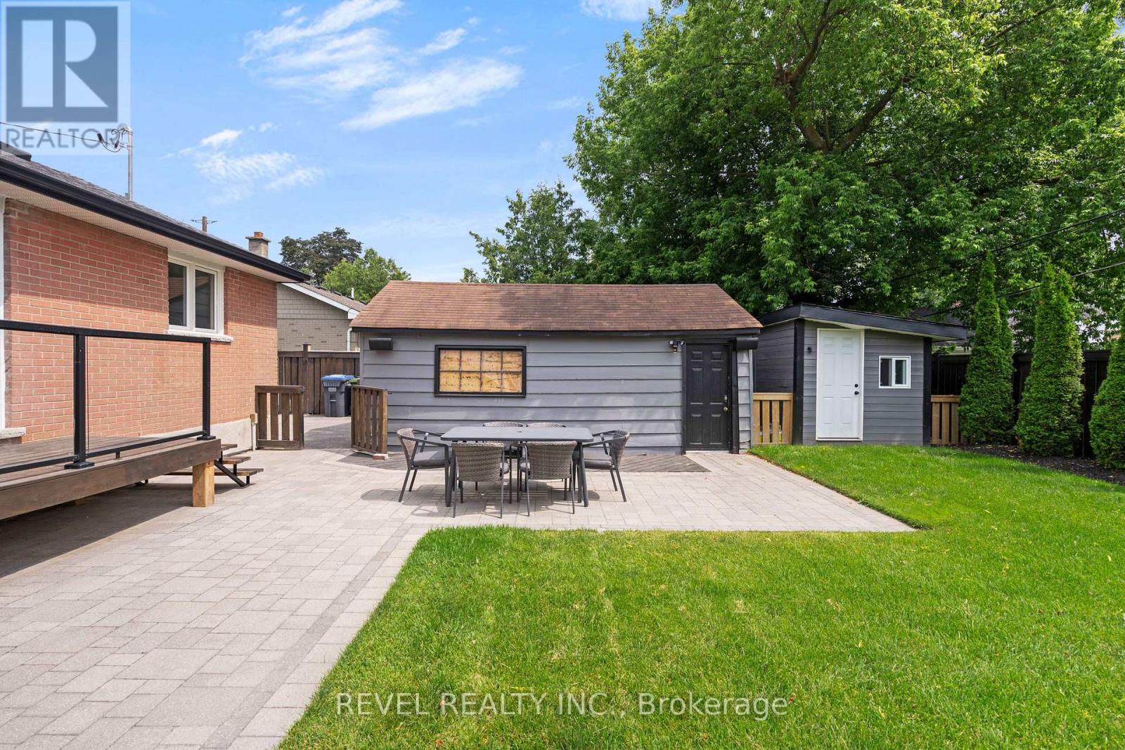 294 Henderson Street, Caledon, Ontario  L7E 4X8 - Photo 17 - W12448403