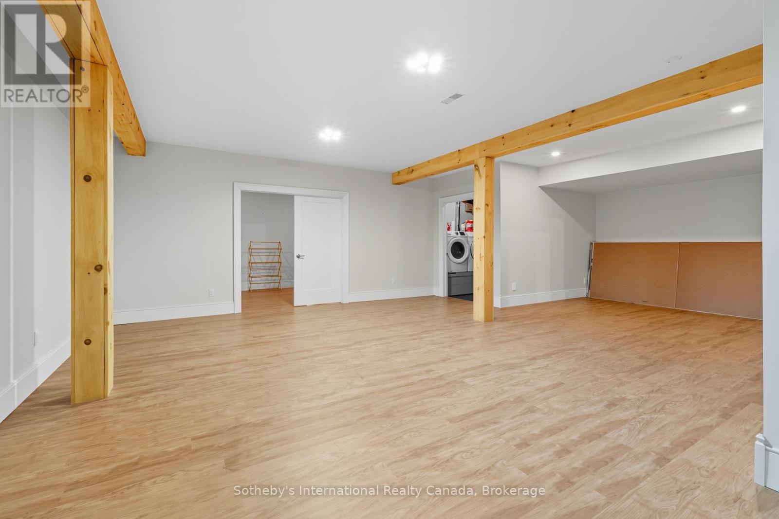 64 Bowyer Road, Huntsville (Chaffey), Ontario  P1H 2J4 - Photo 34 - X12448426