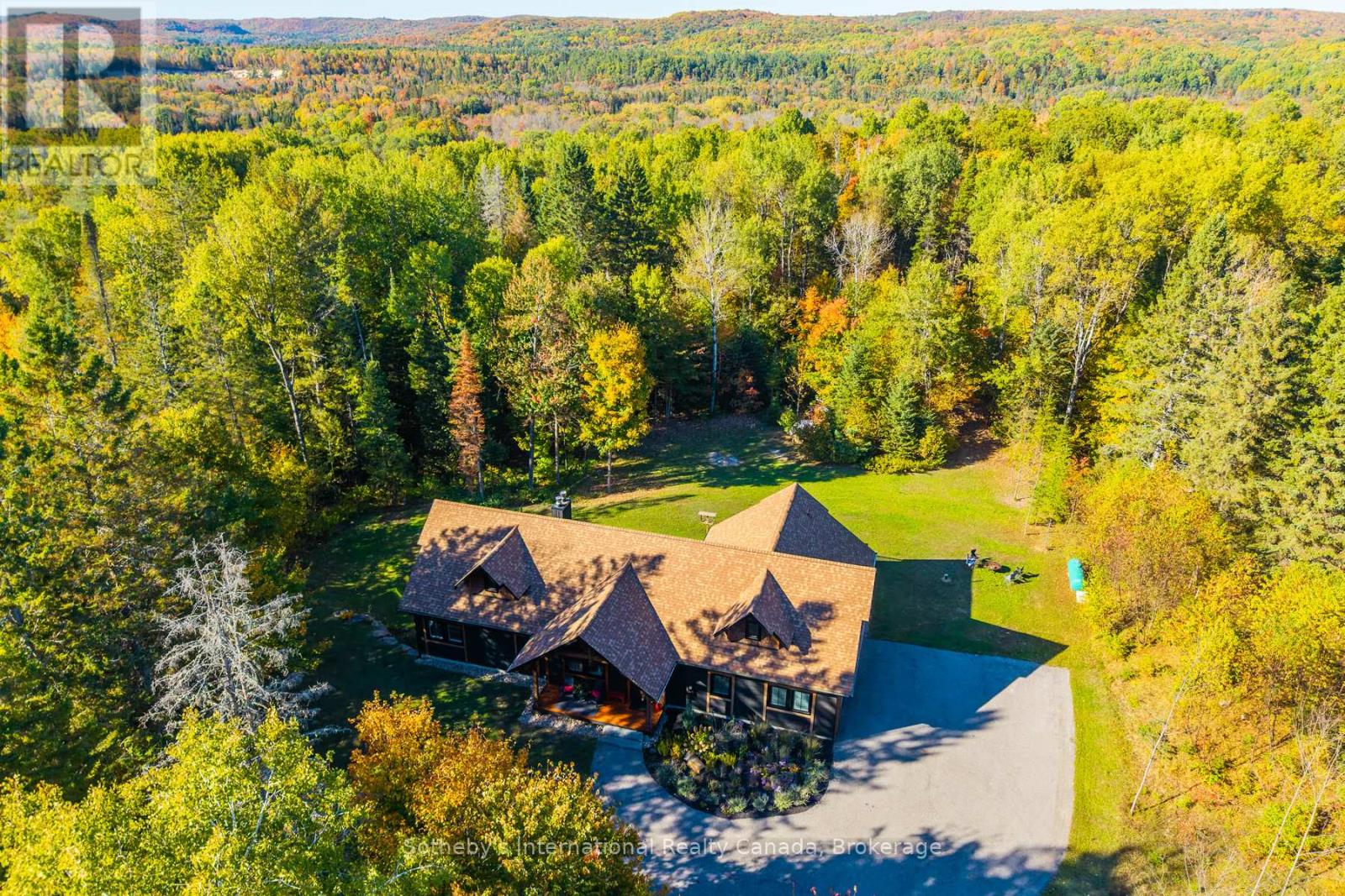 64 Bowyer Road, Huntsville (Chaffey), Ontario  P1H 2J4 - Photo 8 - X12448426