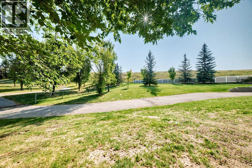 38, 200 Hidden Hills Terrace Nw, Calgary, Alberta  T3A 6E8 - Photo 50 - A2260213