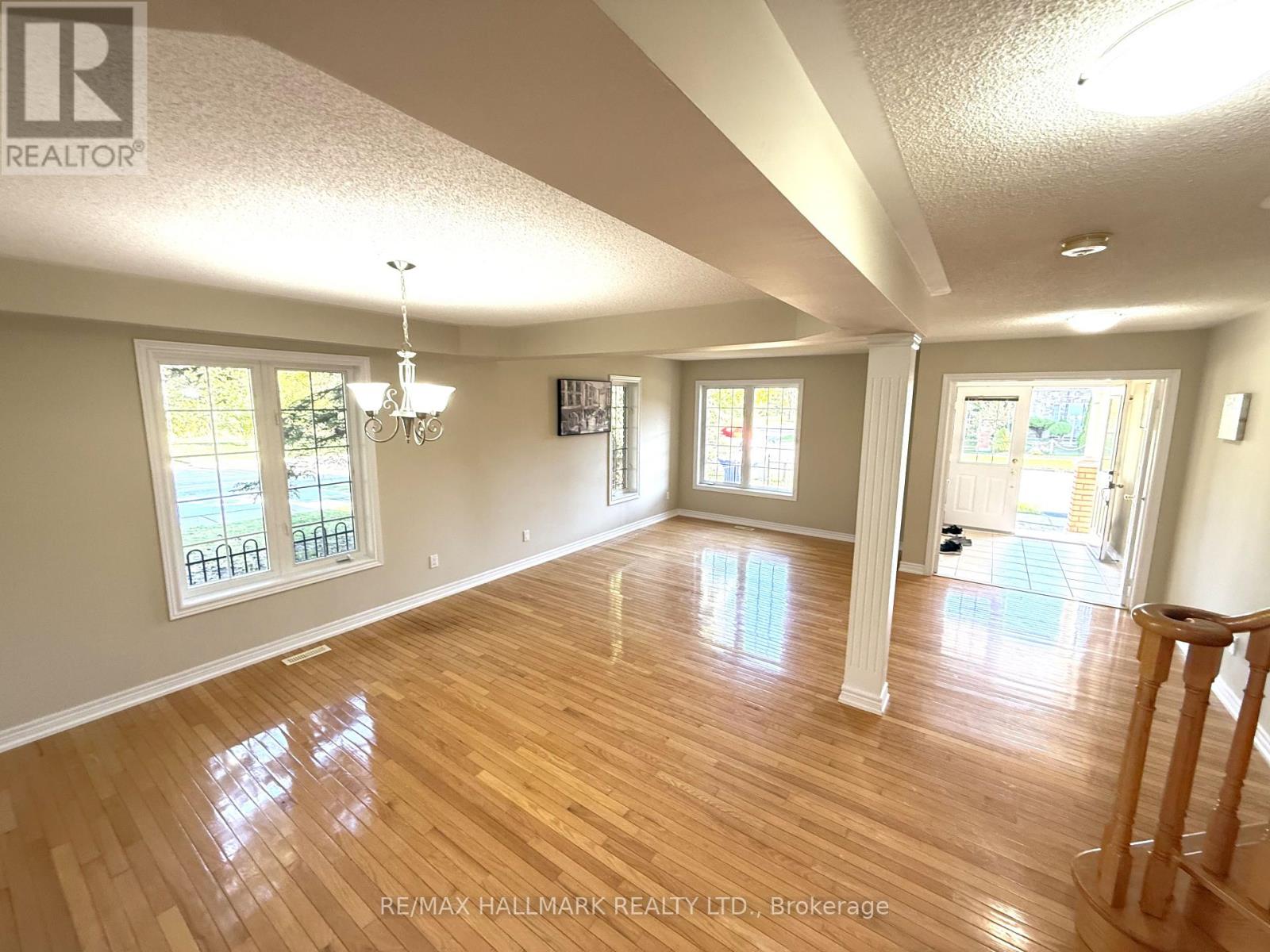 2 Twin Streams Road, Whitby, Ontario  L1P 1P1 - Photo 11 - E12440380