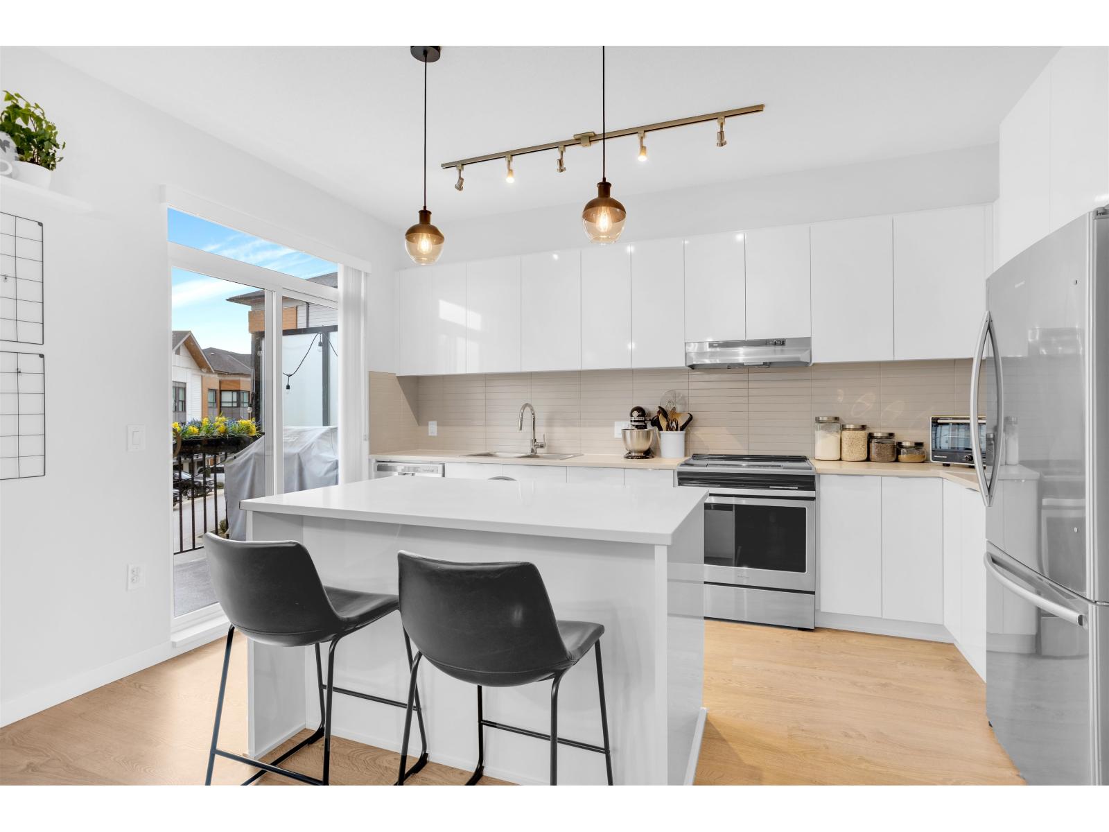 107 15111 Edmund Drive, Surrey, British Columbia  V3S 0A5 - Photo 11 - R3055908