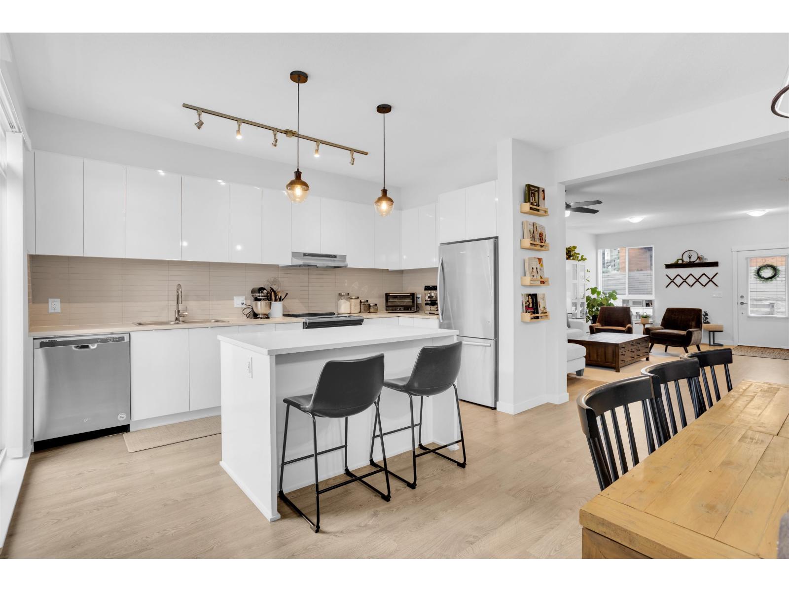 107 15111 Edmund Drive, Surrey, British Columbia  V3S 0A5 - Photo 12 - R3055908