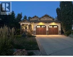 4231 41 StreetClose Riverside