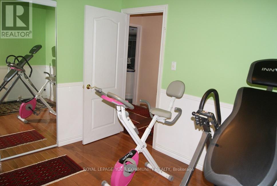 56 Willesden Road, Toronto, Ontario  M2H 1V7 - Photo 17 - C12446093