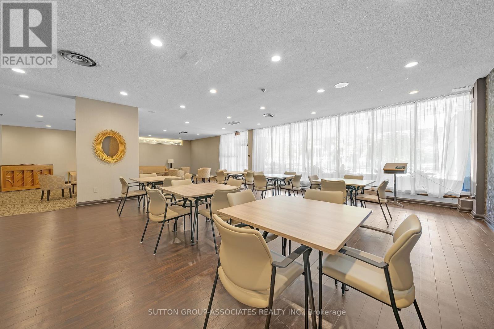 601 - 130 Carlton Street, Toronto, Ontario  M5A 4K3 - Photo 36 - C12446190