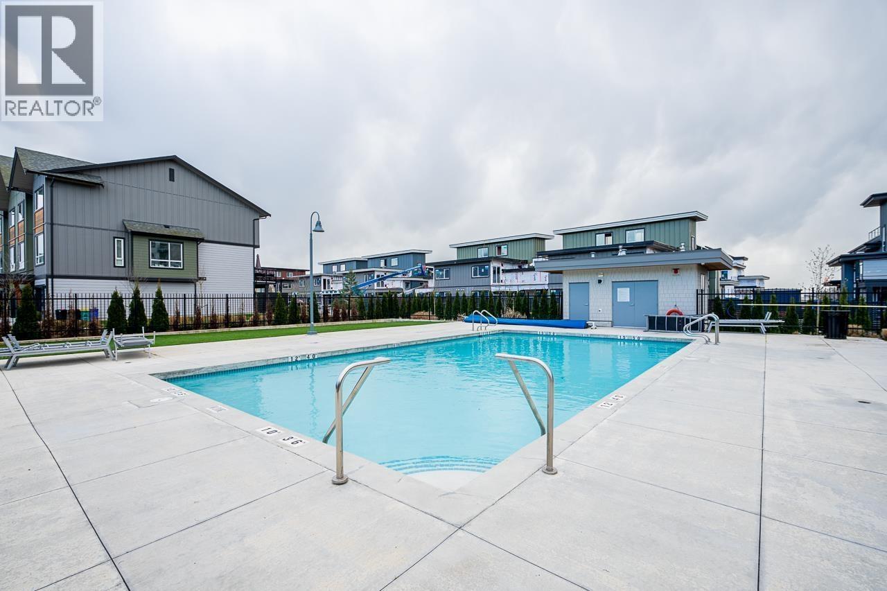 226 2499 Rabbit Drive, Tsawwassen, British Columbia  V4M 0G4 - Photo 3 - R3055494