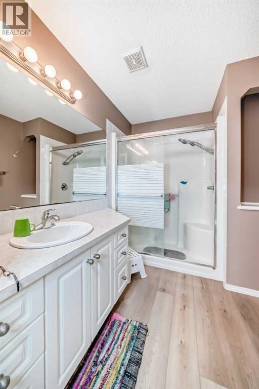 65 Cougarstone Circle Sw, Calgary, Alberta  T3H 4W3 - Photo 29 - A2260267