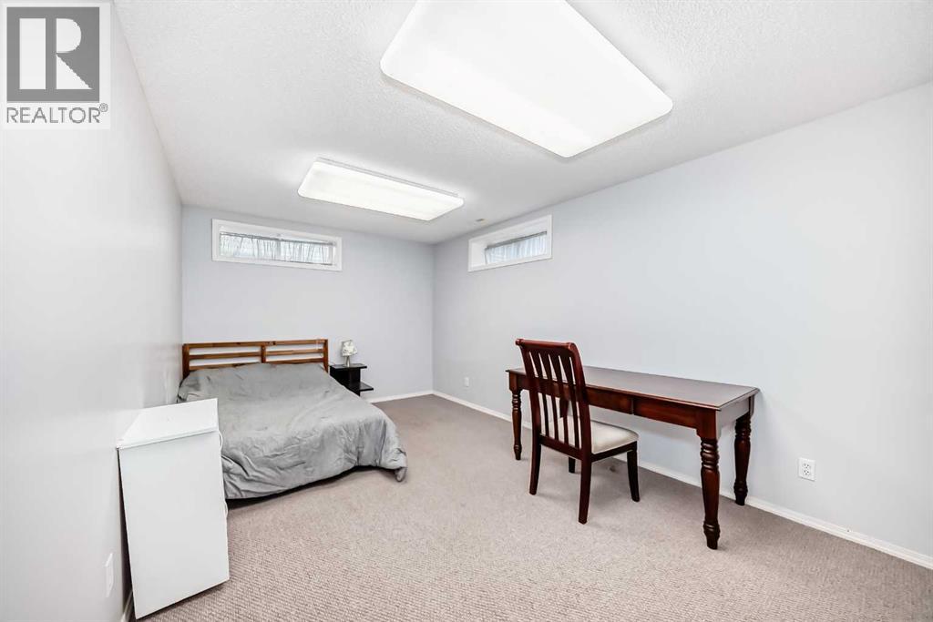65 Cougarstone Circle Sw, Calgary, Alberta  T3H 4W3 - Photo 35 - A2260267