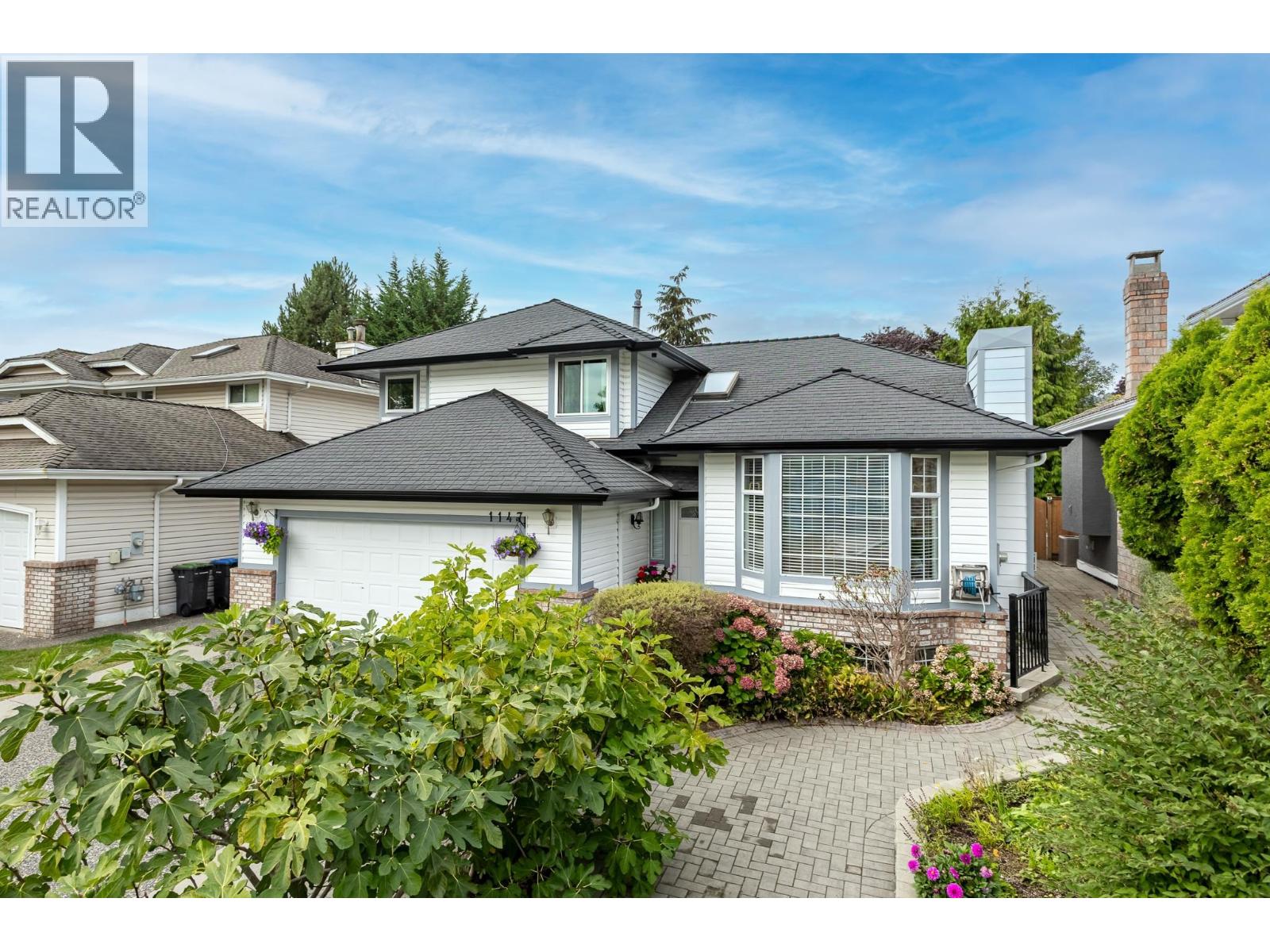 1147 Confederation Drive, Port Coquitlam, British Columbia  V3C 5Y6 - Photo 2 - R3056010