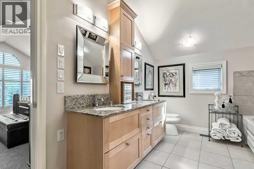 43 Aspen Meadows Green Sw, Calgary, Alberta  T3H 5J9 - Photo 21 - A2261815