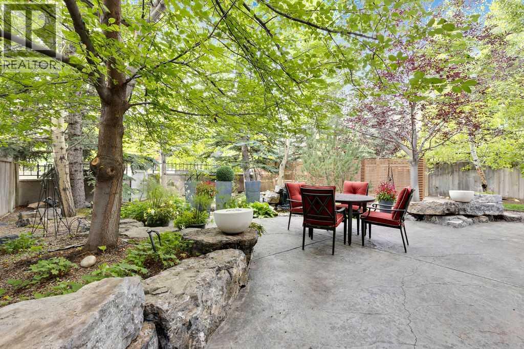 43 Aspen Meadows Green Sw, Calgary, Alberta  T3H 5J9 - Photo 33 - A2261815