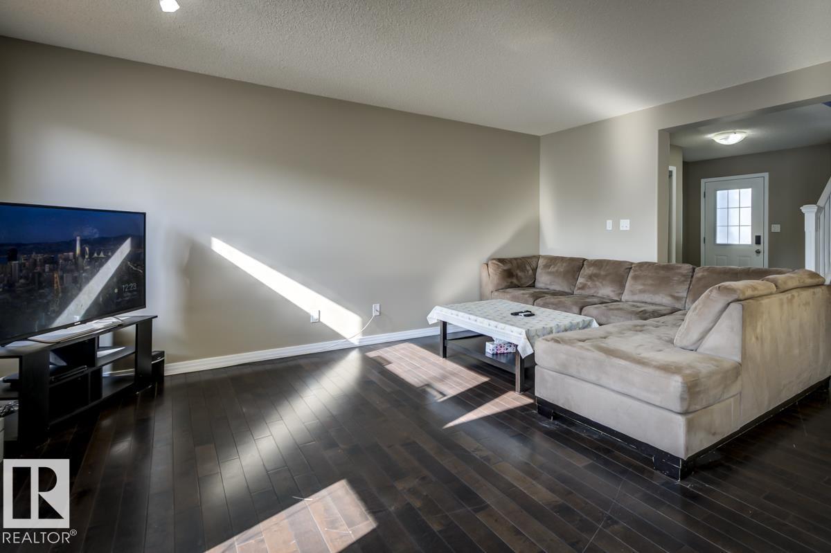 5823 7 Av Sw, Edmonton, Alberta  T6X 0G6 - Photo 10 - E4461087