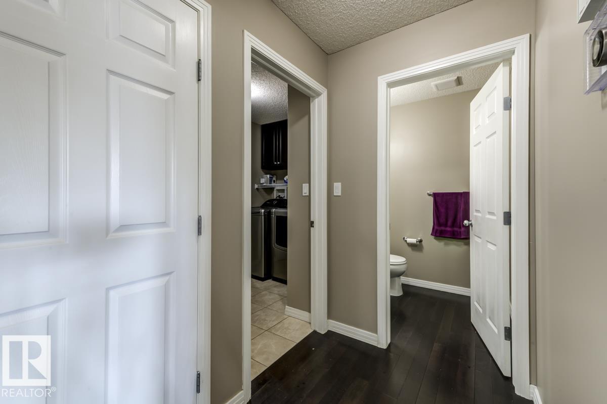 5823 7 Av Sw, Edmonton, Alberta  T6X 0G6 - Photo 17 - E4461087
