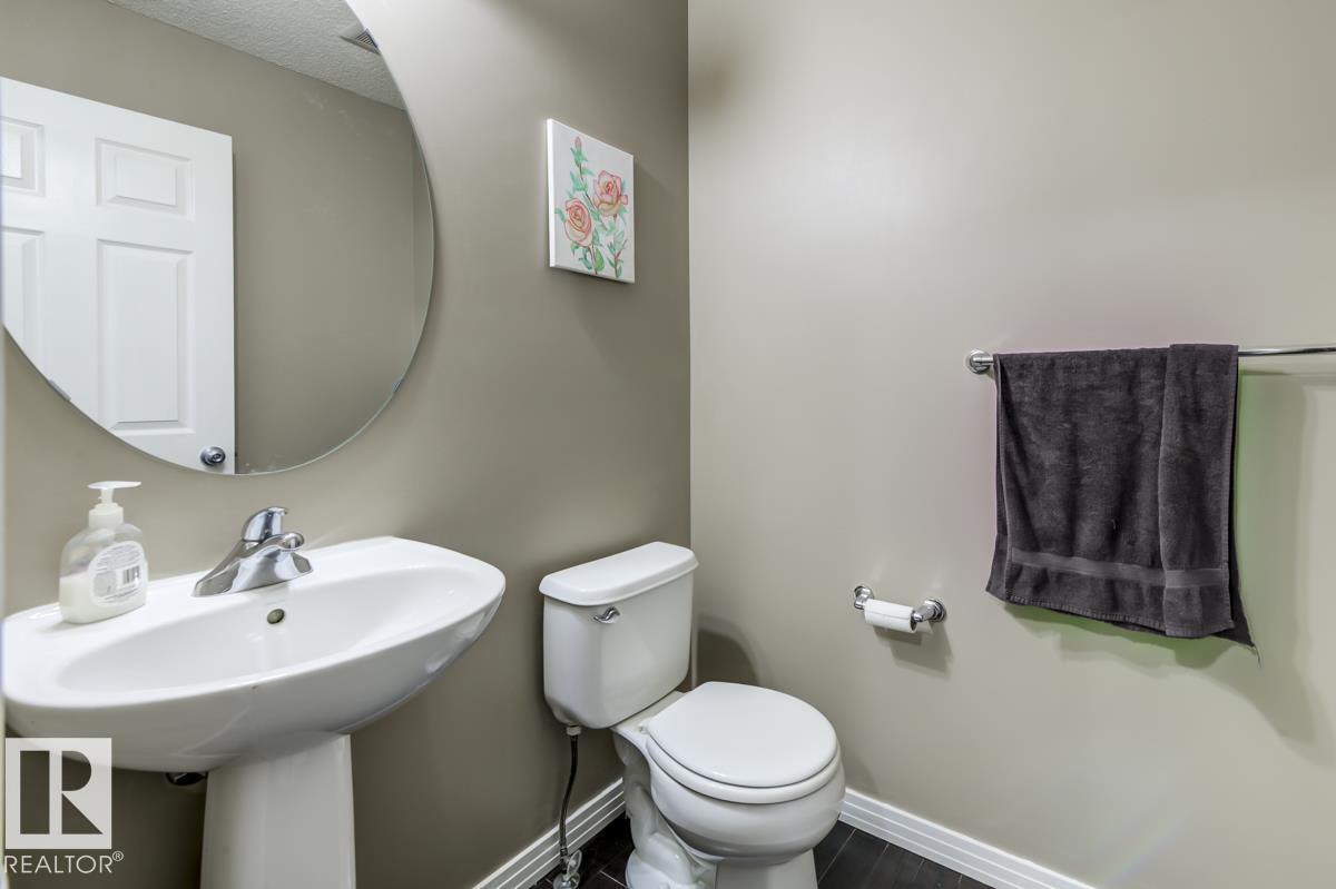 5823 7 Av Sw, Edmonton, Alberta  T6X 0G6 - Photo 19 - E4461087