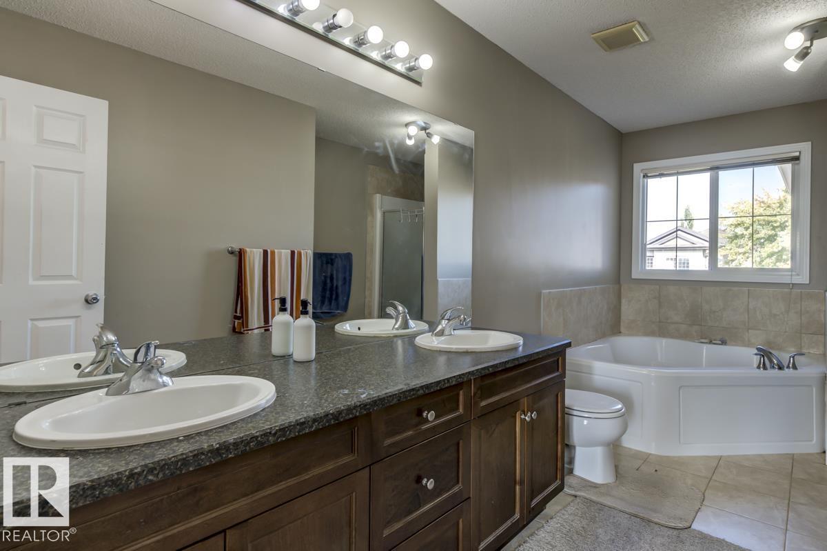 5823 7 Av Sw, Edmonton, Alberta  T6X 0G6 - Photo 33 - E4461087