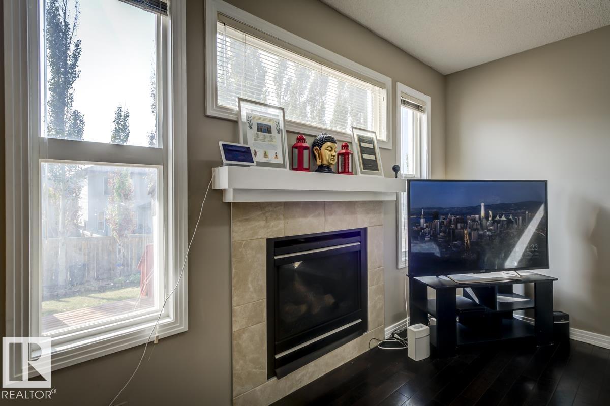 5823 7 Av Sw, Edmonton, Alberta  T6X 0G6 - Photo 9 - E4461087