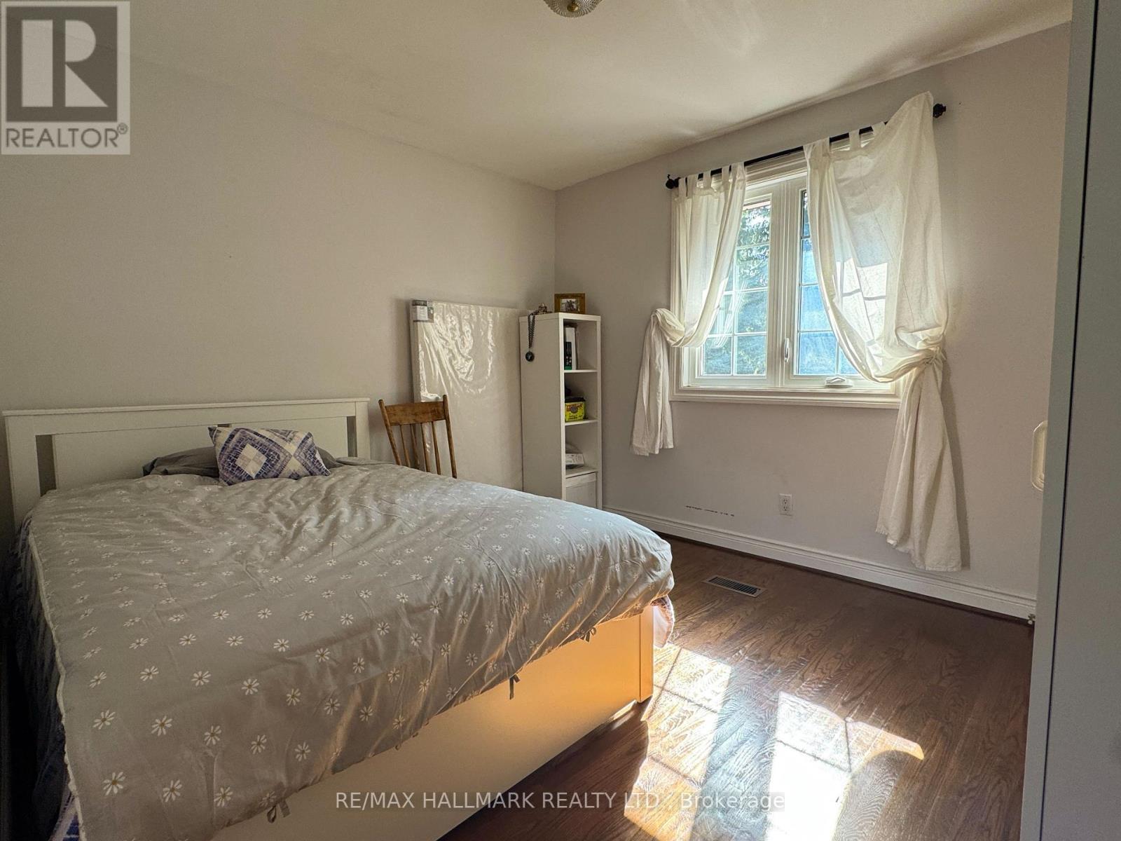 131 Horsham Avenue, Toronto, Ontario  M2N 2A3 - Photo 19 - C12448419