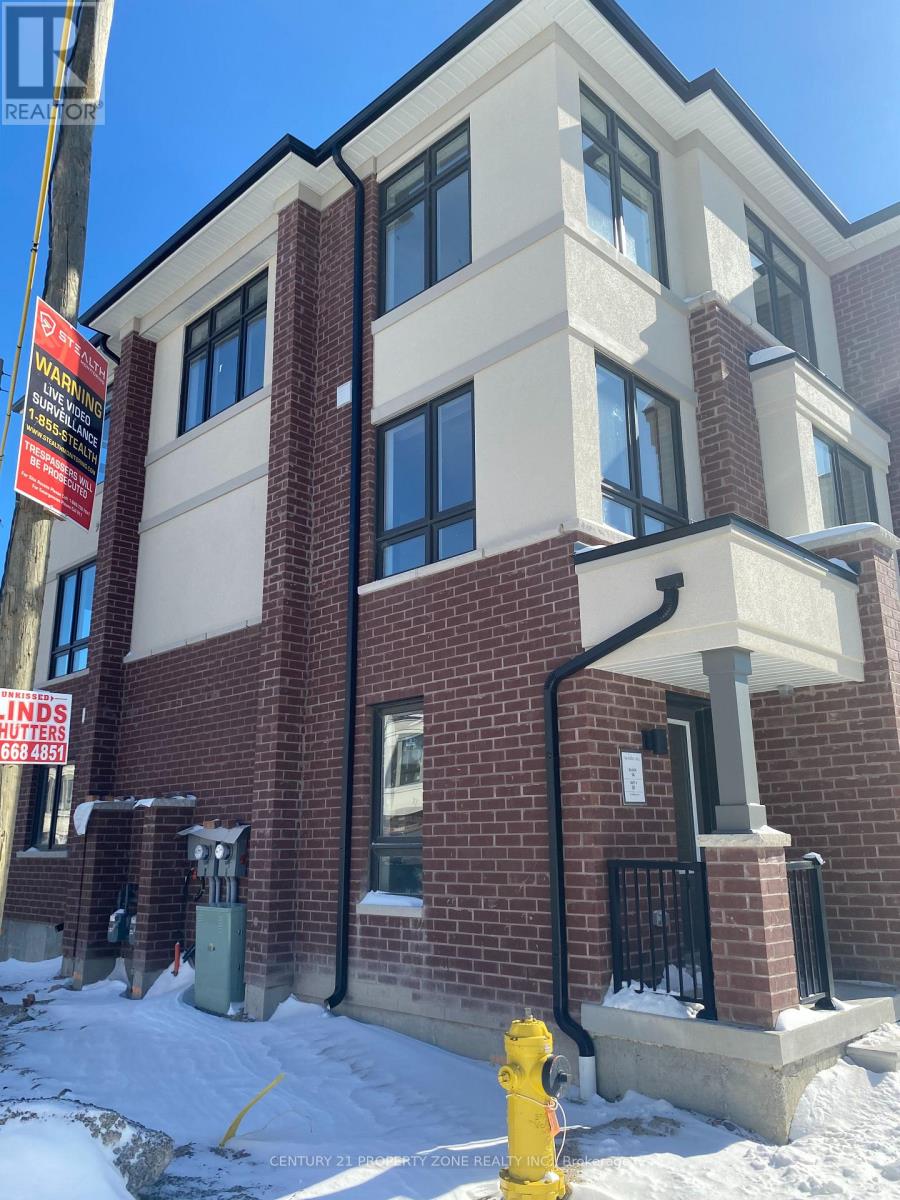 1319 Bradenton Path, Oshawa, Ontario  L1K 1A9 - Photo 2 - E12448431