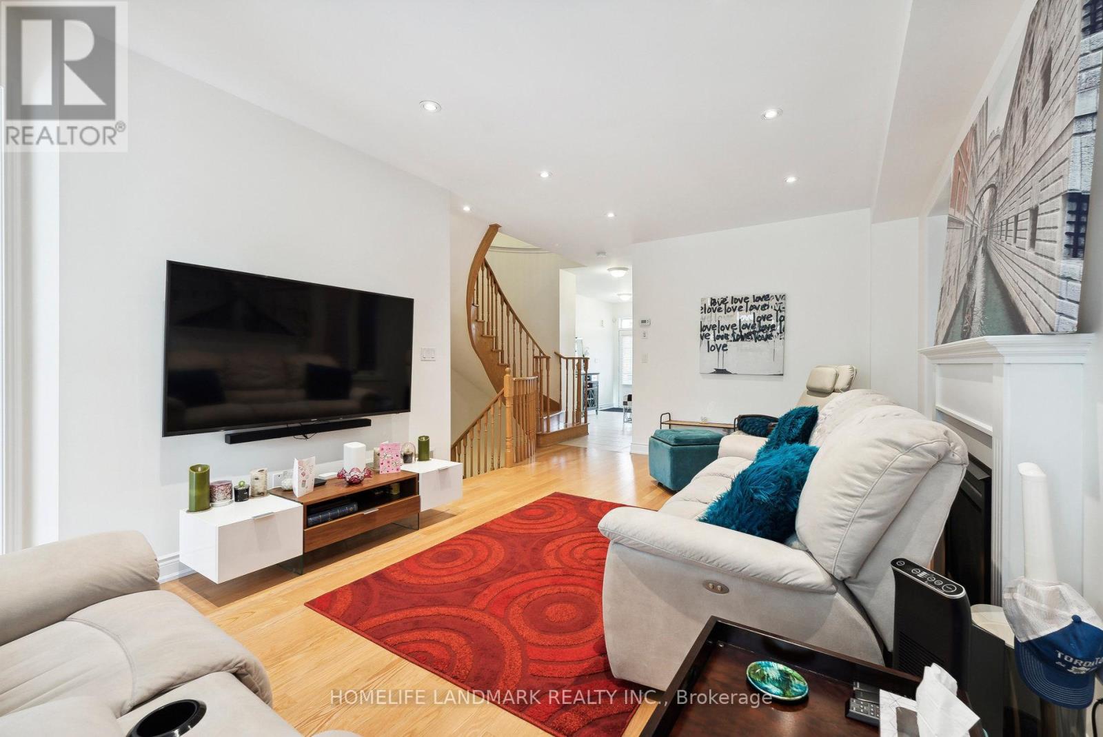 20 Mack Clement Lane, Richmond Hill, Ontario  L4S 0G2 - Photo 7 - N12448430