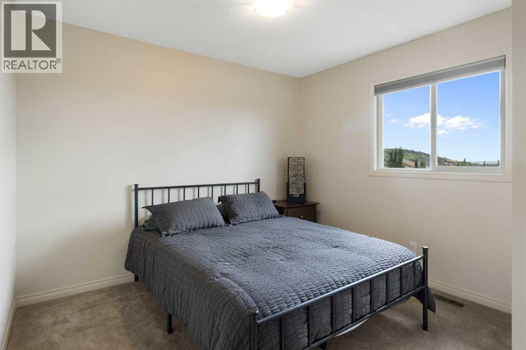 333 Sunset Common, Cochrane, Alberta  T4C 0L8 - Photo 27 - A2245363