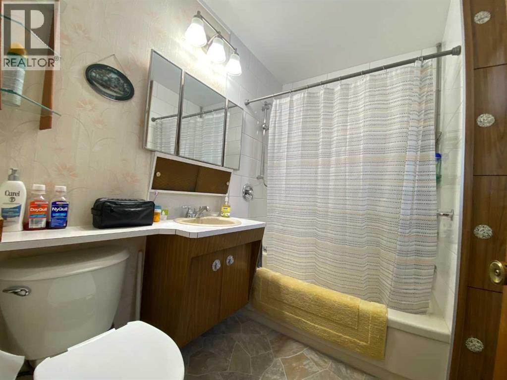13014 18 Avenue, Blairmore, Alberta  T0K 0E0 - Photo 14 - A2258886