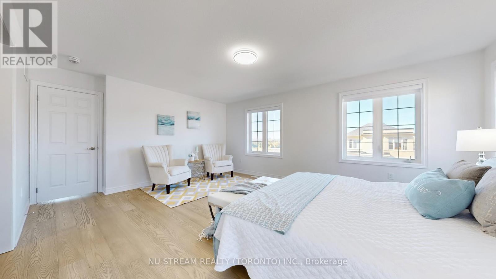43 Eastgrove Square E, East Gwillimbury, Ontario  L9N 0R3 - Photo 20 - N12446774