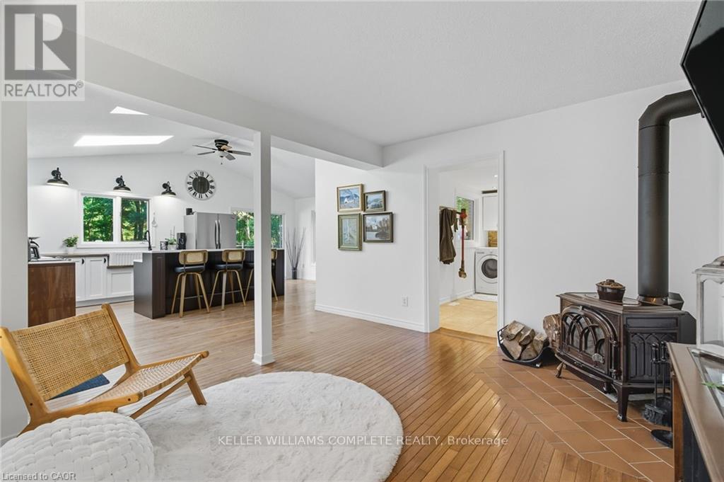 345 Jerseyville Road W, Hamilton, Ontario  L9G 5C3 - Photo 13 - X12448429