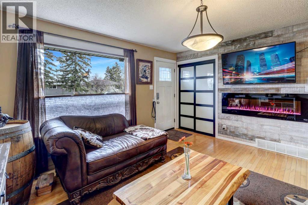 1509 38 Street Se, Calgary, Alberta  T2A 1G7 - Photo 5 - A2259892