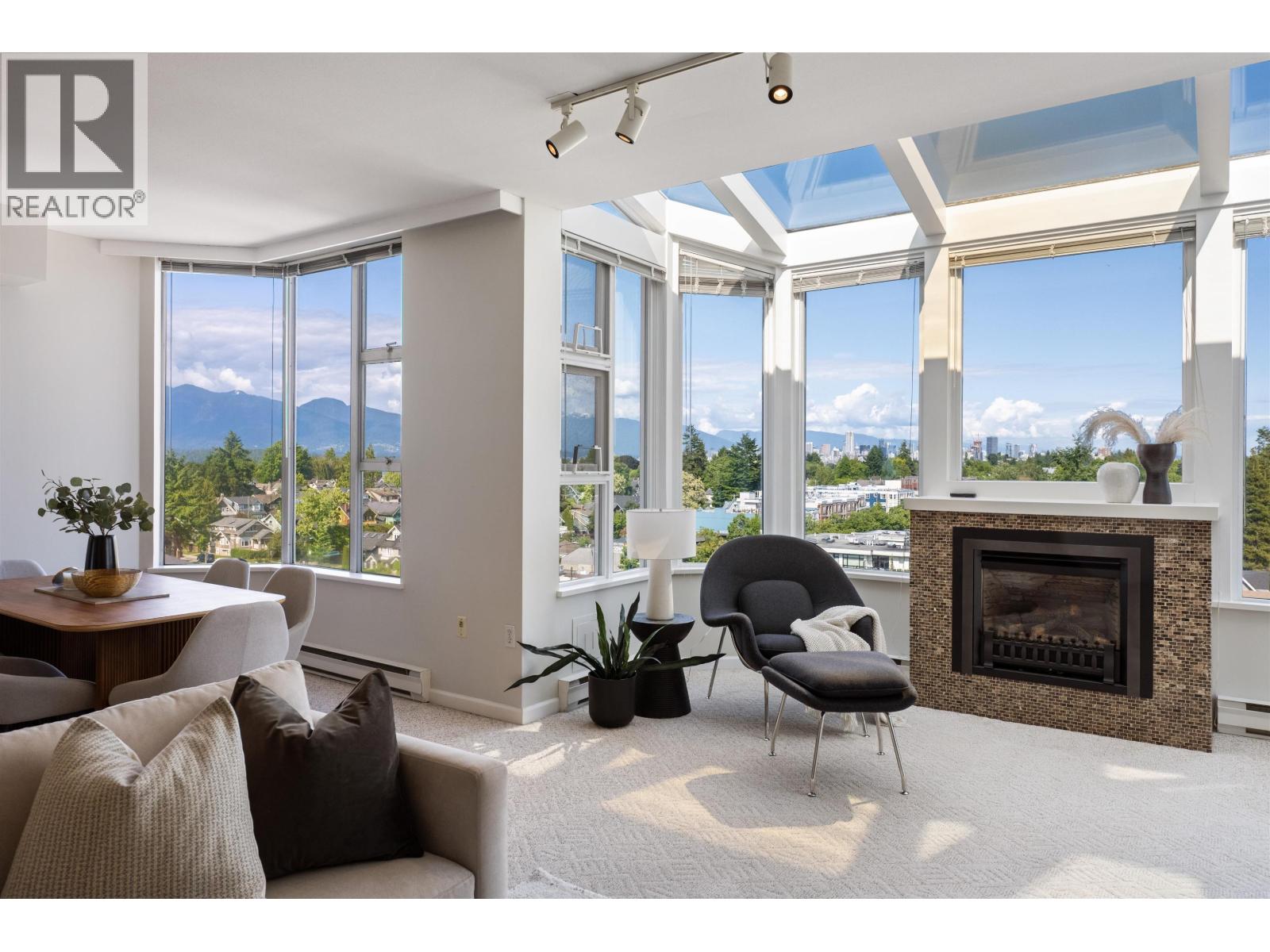 1103 2020 Highbury Street, Vancouver, British Columbia  V6R 4N9 - Photo 2 - R3056054