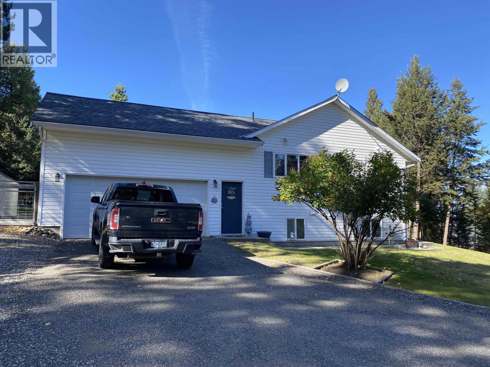 5270 MACKAY CRESCENT, 100 Mile House, British Columbia