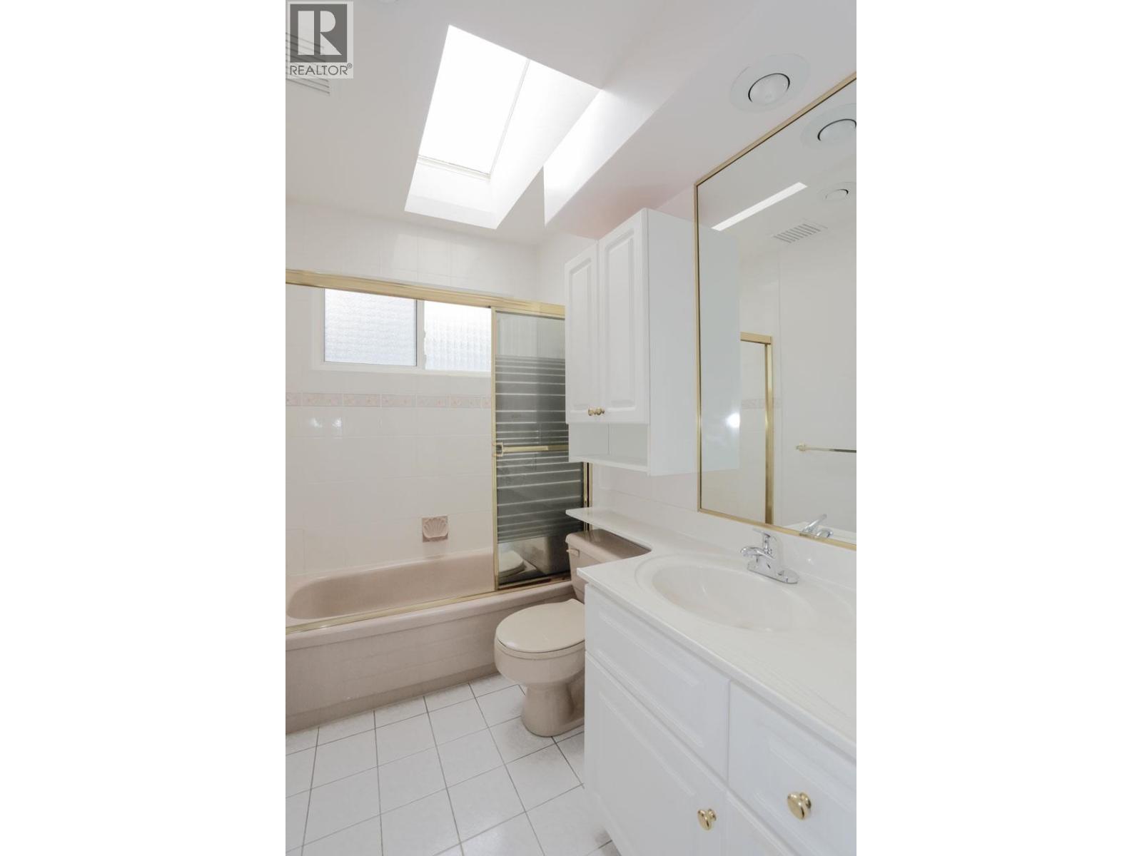 6333 Butler Street, Vancouver, British Columbia  V5S 3K6 - Photo 14 - R3056045