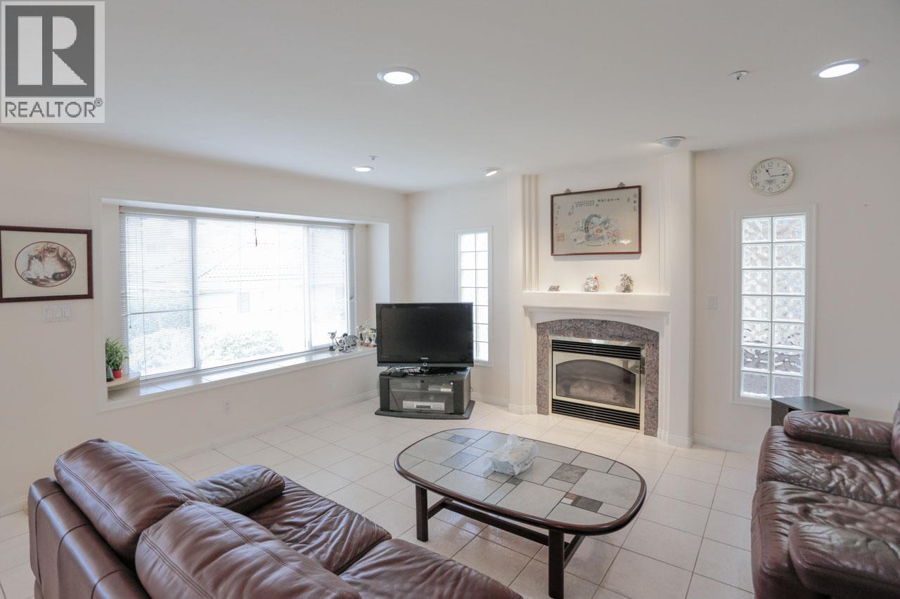 6333 Butler Street, Vancouver, British Columbia  V5S 3K6 - Photo 9 - R3056045
