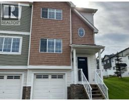 571 Panatella Boulevard NW Panorama Hills