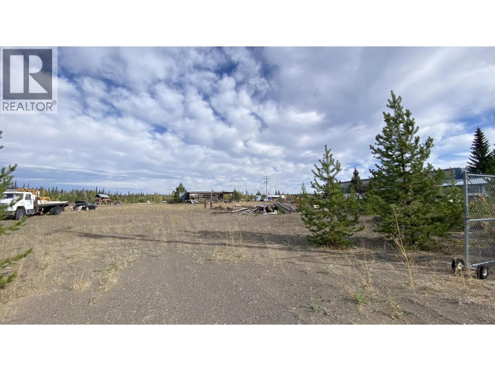 5409 Industrial Flats Road, 100 Mile House, British Columbia  V0K 2E2 - Photo 15 - R2889185