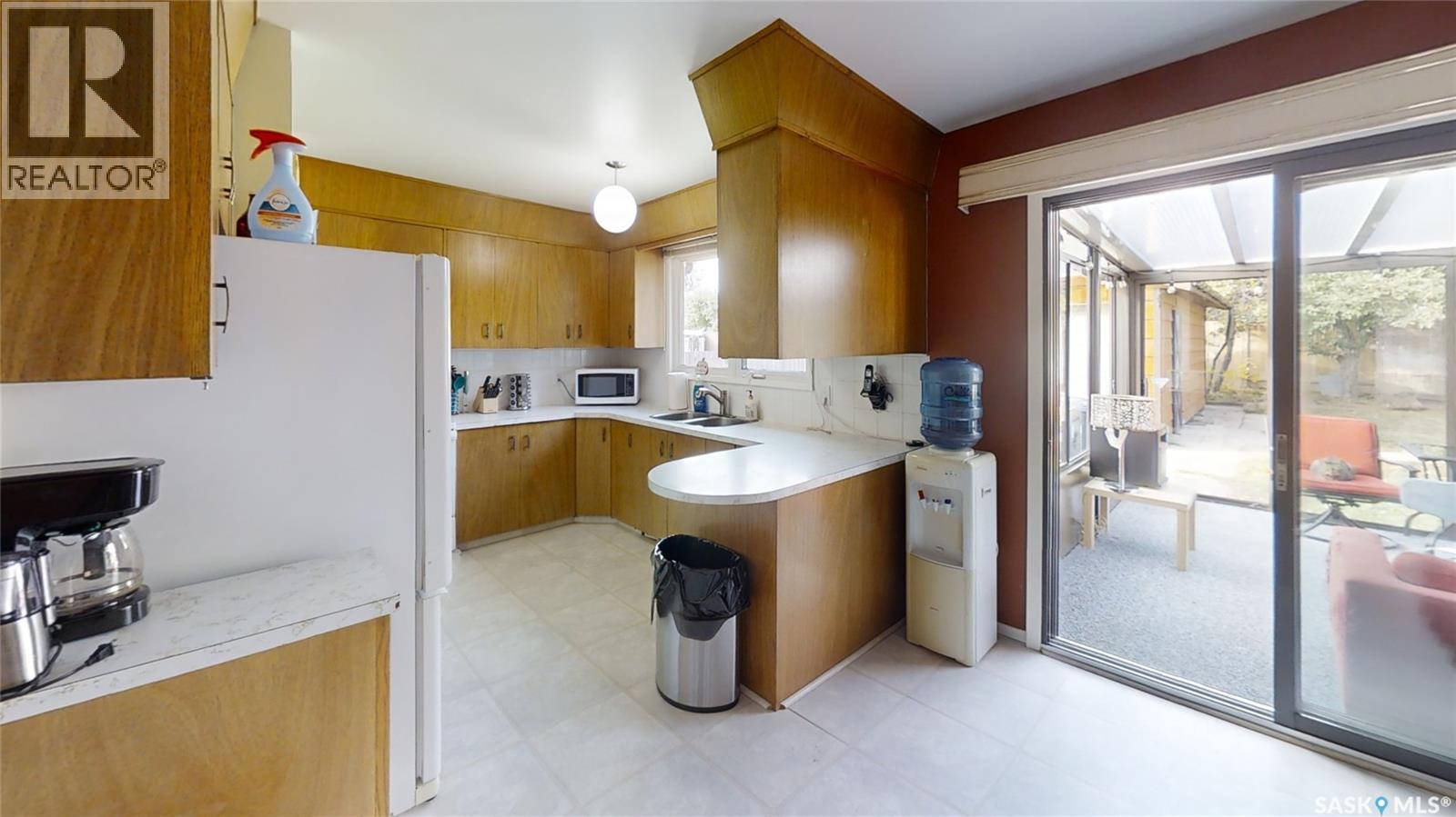1214 Mckercher Drive, Saskatoon, Saskatchewan  S7H 4Y7 - Photo 11 - SK020142