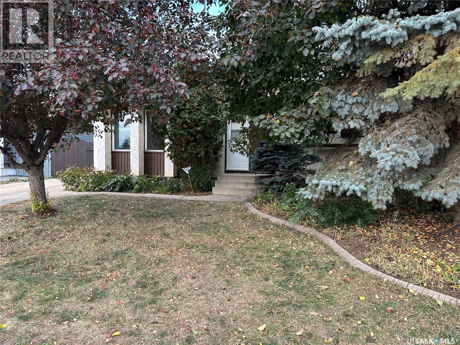 1214 Mckercher Drive, Saskatoon, Saskatchewan  S7H 4Y7 - Photo 2 - SK020142