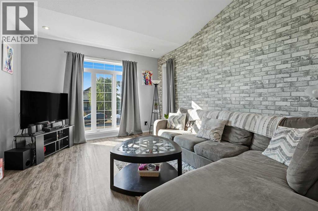 59 Inkster Close, Red Deer, Alberta  T4R 0A7 - Photo 7 - A2260301