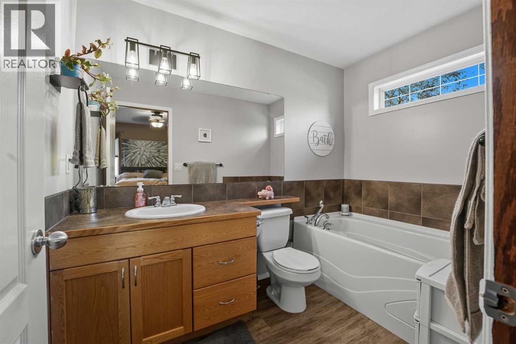 59 Inkster Close, Red Deer, Alberta  T4R 0A7 - Photo 16 - A2260301
