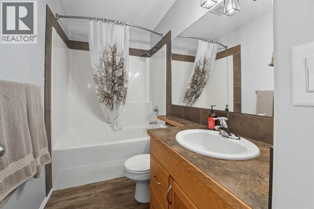 59 Inkster Close, Red Deer, Alberta  T4R 0A7 - Photo 14 - A2260301