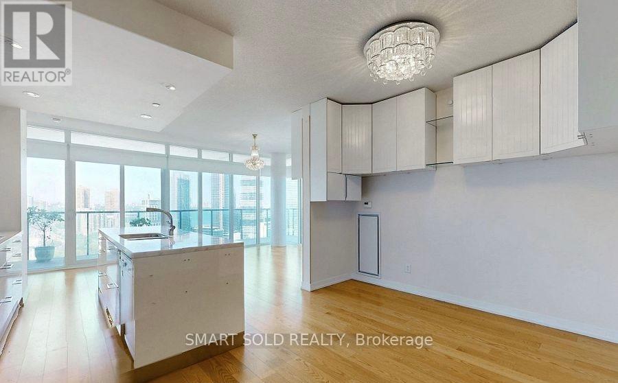 2608 - 90 Park Lawn Road, Toronto (Mimico), Ontario  M8Y 0B6 - Photo 4 - W12448438